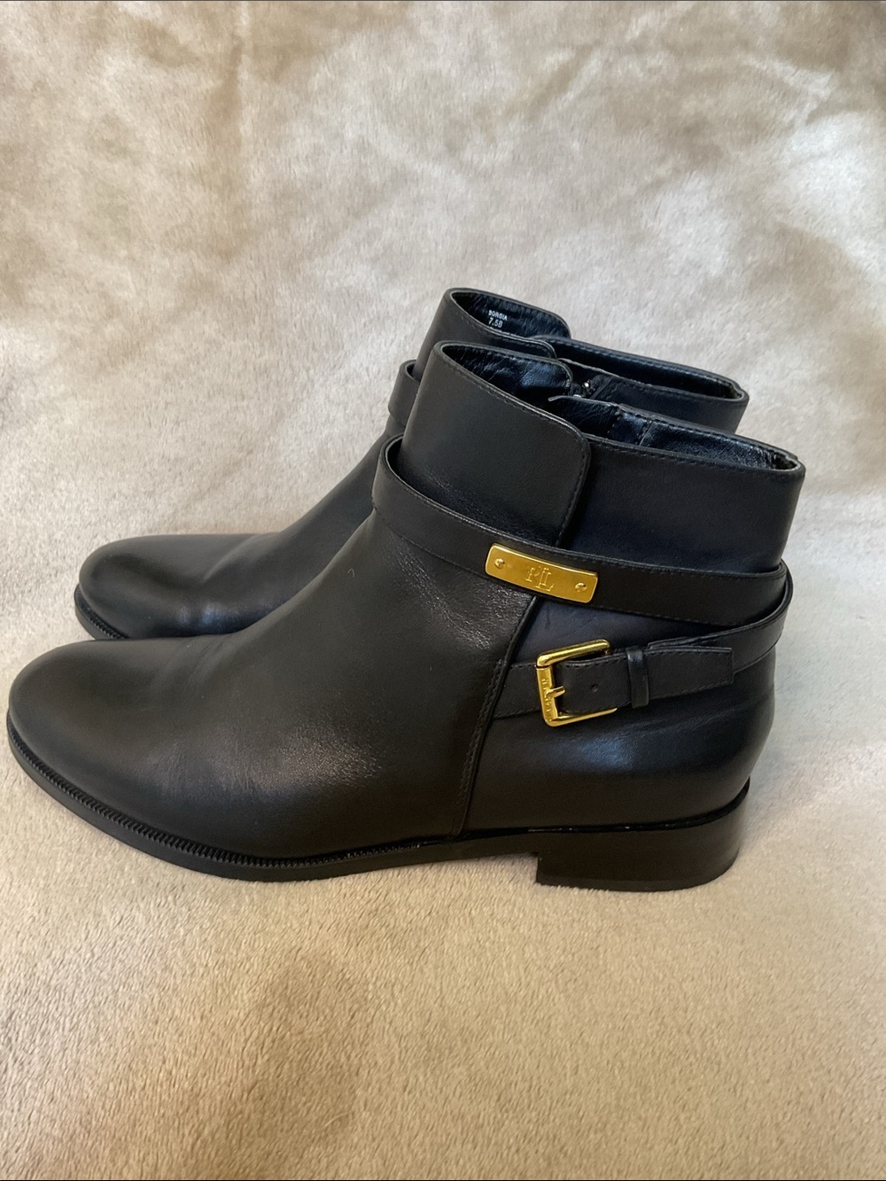 Lauren Ralph Lauren Black Leather Borgia Ankle Boots with Gold Buckle Size 7.5B - Picture 2 of 8